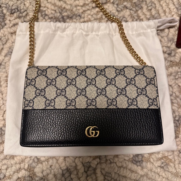 USED ONCE - GG Marmont wallet on chain - Picture 2 of 10